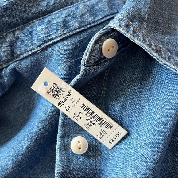MADEWELL Denim Darted Button-Up Shirt - Picture 11 of 11